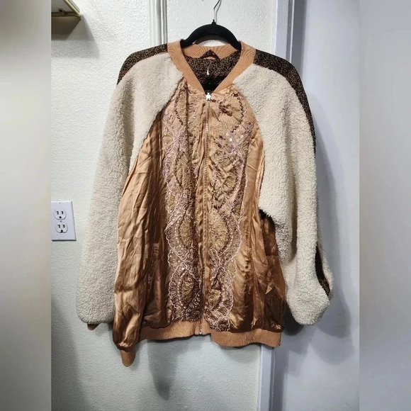 Free People Sherpa Wicked Games Reversible Embroidered Bomber Jacket Size M - Picture 5 of 12